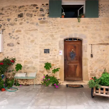 Gites La Bastide Flora, Vue Panoramique Ou Chambres Sur Rue דירה Le Chaffaut-Saint-Jurson