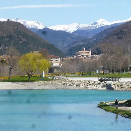 Gites La Bastide Flora, Vue Panoramique Ou Chambres Sur Rue